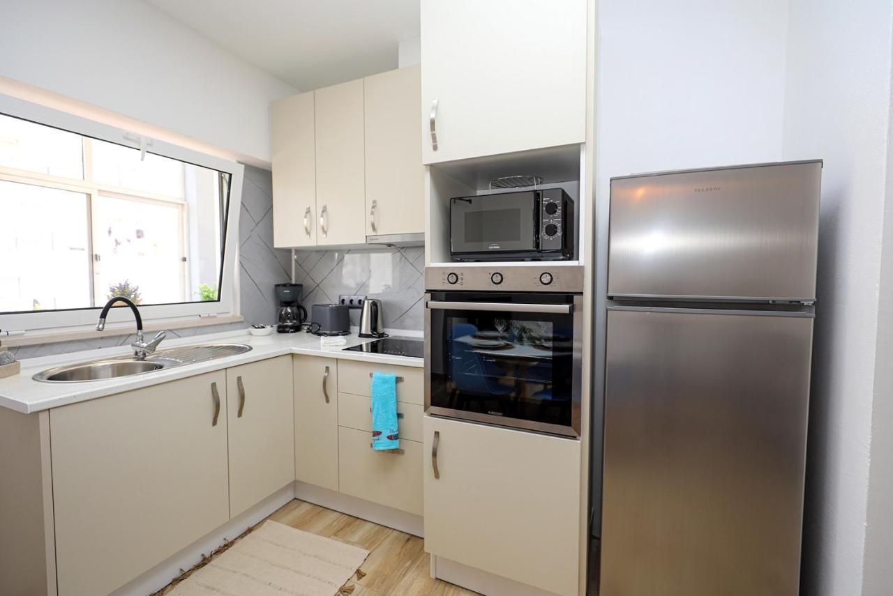 A42 - Trindade Apartment In Lagos Ngoại thất bức ảnh